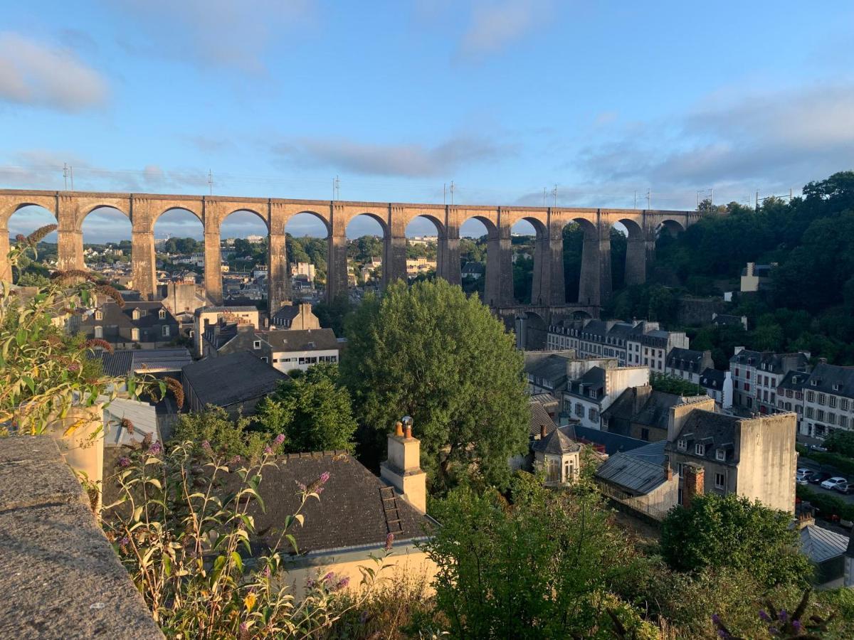 Aux Vieilles Murailles • Charmante Maison & Cour Morlaix Buitenkant foto